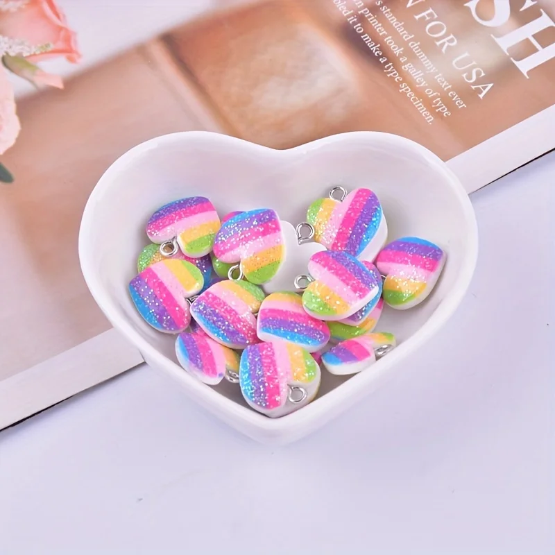 10 個のカラフルなハート樹脂チャームかわいい混合色のラブハ - Resin Art Accessories のレビューと価格