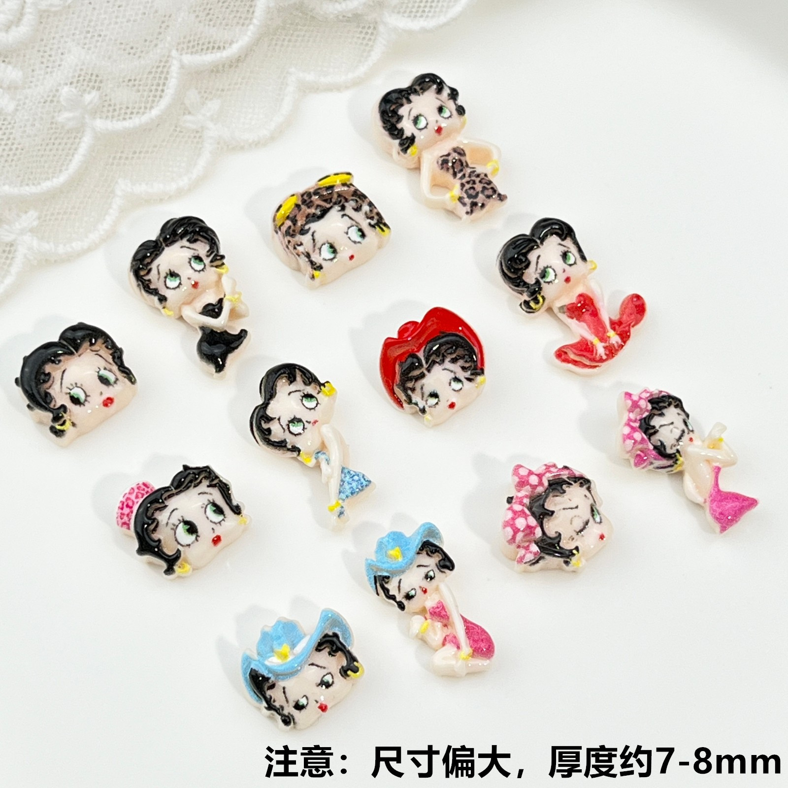 100個入り カートゥーンベティ ネイルアートアクセサリー  - Resin Art Accessories のレビューと価格