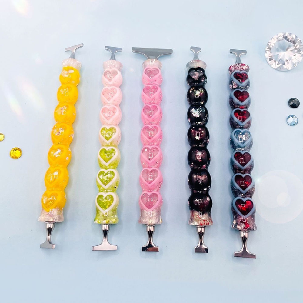 新しいハート型のダイヤモンドペイント用ペン。光沢のある樹脂製 - Resin Art Pen のレビューと価格