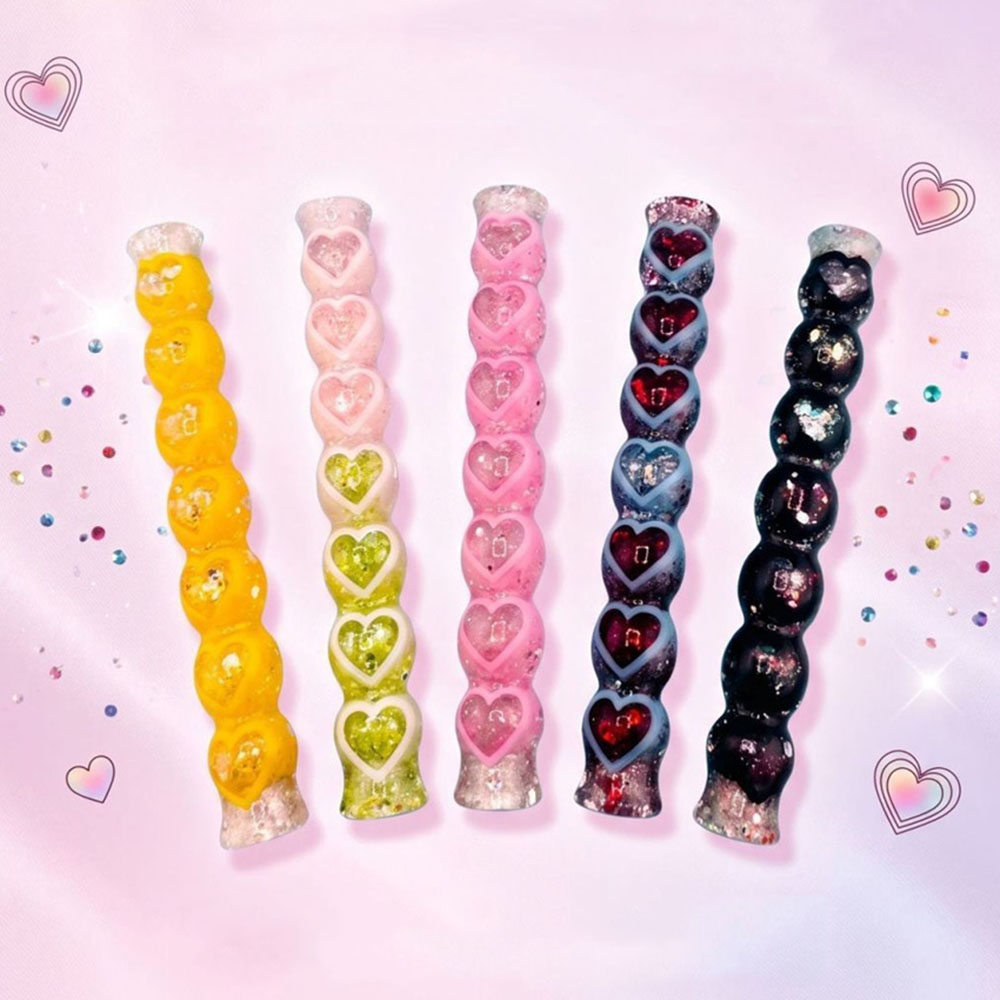 新しいハート型のダイヤモンドペイント用ペン。光沢のある樹脂製 - Resin Art Pen のレビューと価格